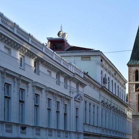 2Bdr Apt With Cathedral View - Excellent Location Apartment Sarajevo Luaran gambar