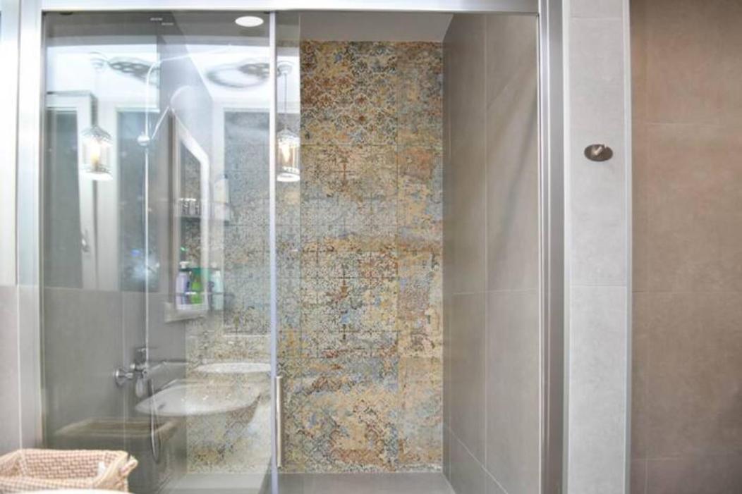 2Bdr Apt With Cathedral View - Excellent Location Apartment Sarajevo Luaran gambar