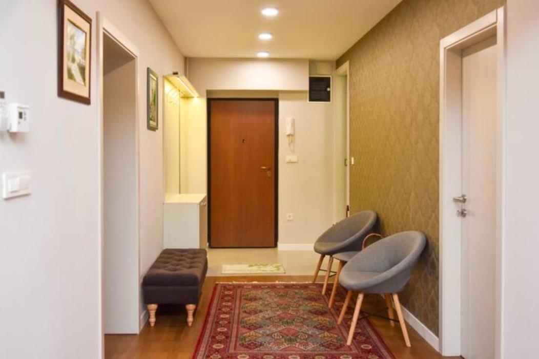 2Bdr Apt With Cathedral View - Excellent Location Apartment Sarajevo Luaran gambar